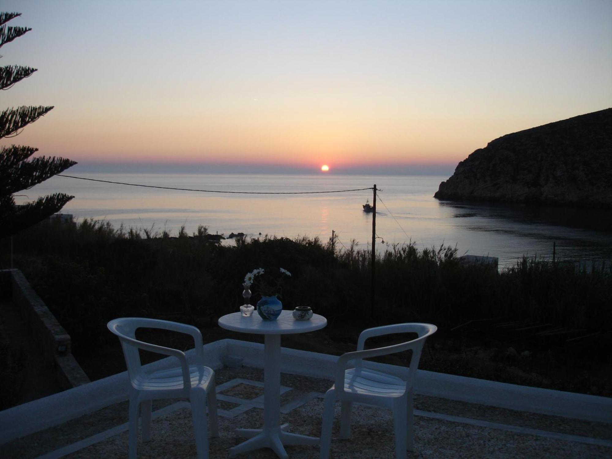 Flora'S Apartments Apollon  ภายนอก รูปภาพ